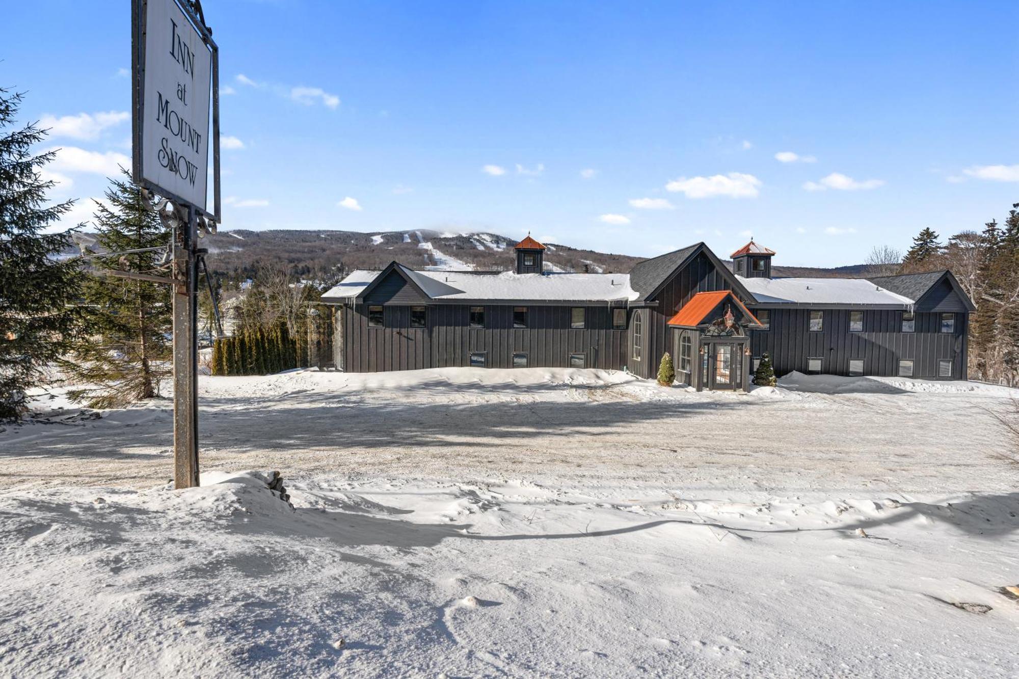 Inn At Mount Snow West Dover Eksteriør bilde
